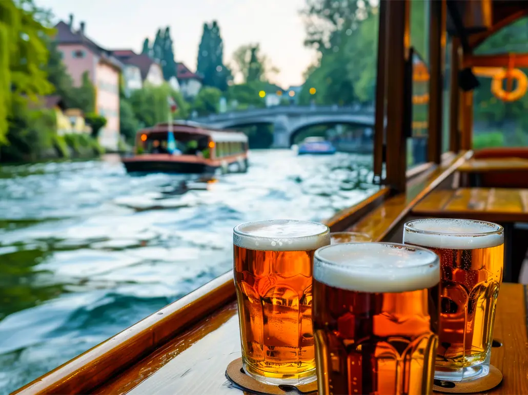 Kaiser Friedrich Bierabend Bootsfahrt